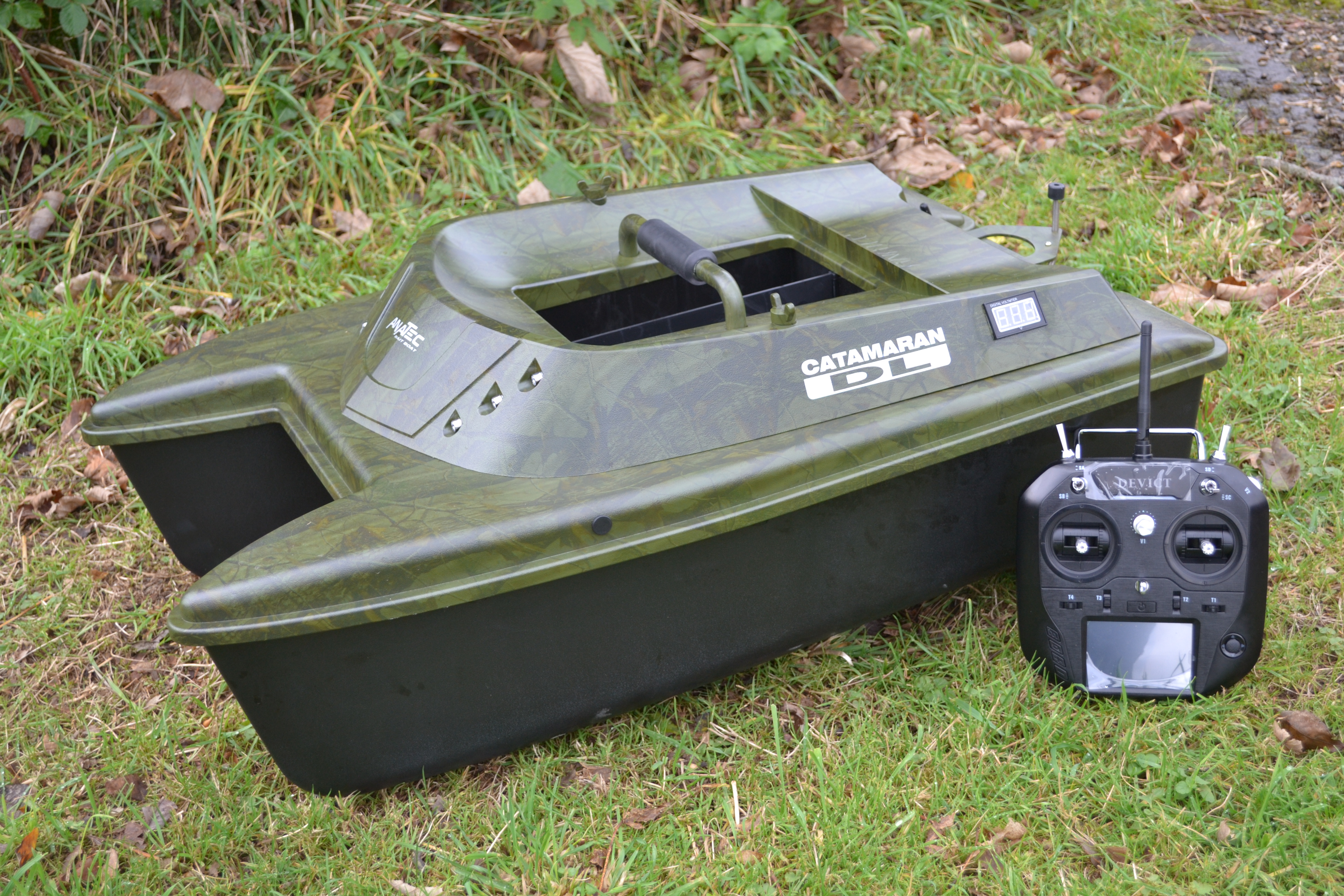 catamaran bait boat hull anatec catamaran bait boat the camo boat from anatec catamaran bait boat hull anatec catamaran bait boat the camo boat from anatec